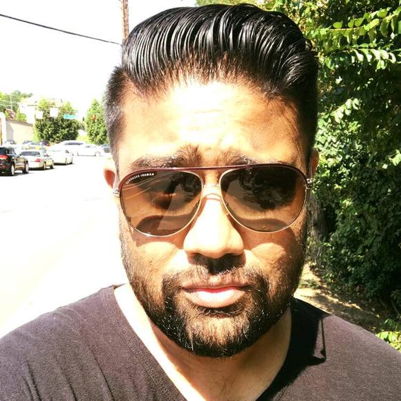 Meet your Posher, Amin - Picture 1 of 1